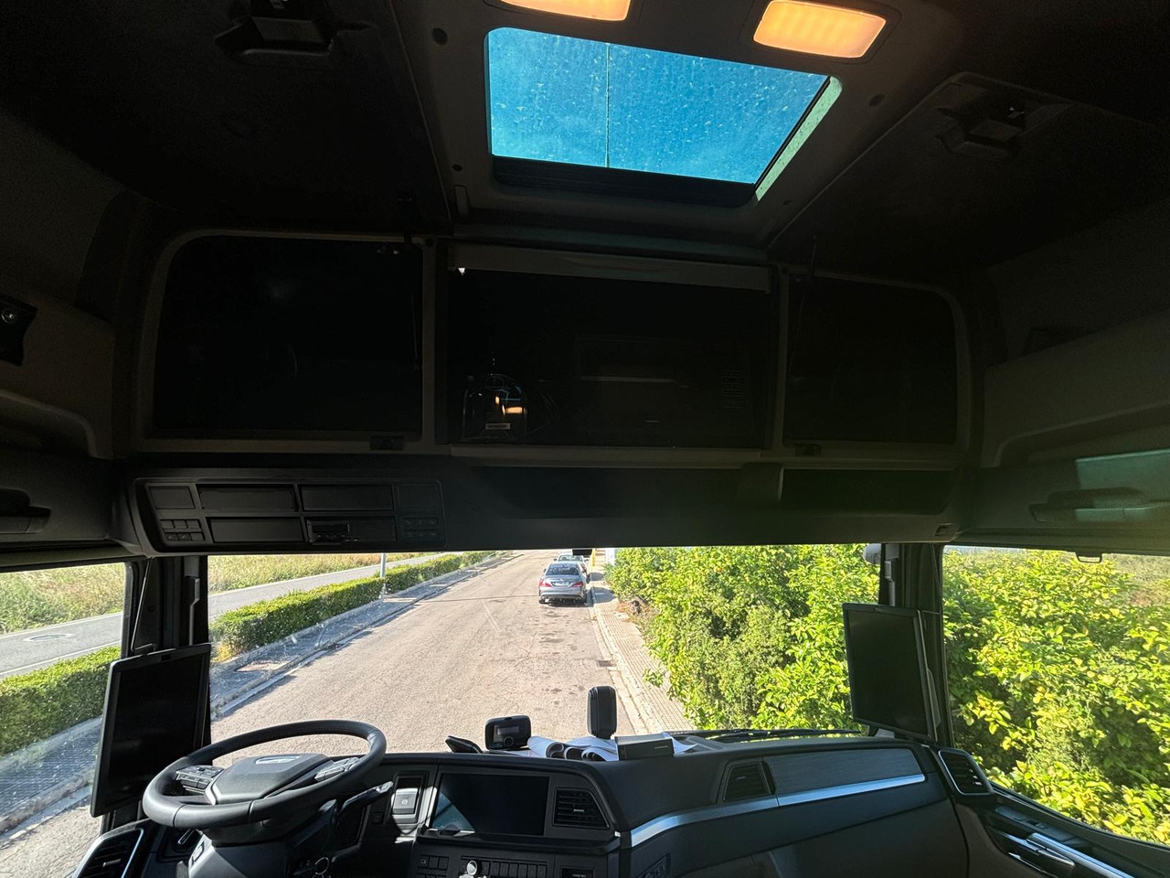 Camión portavehículos nuevo MAN TGX: foto 10