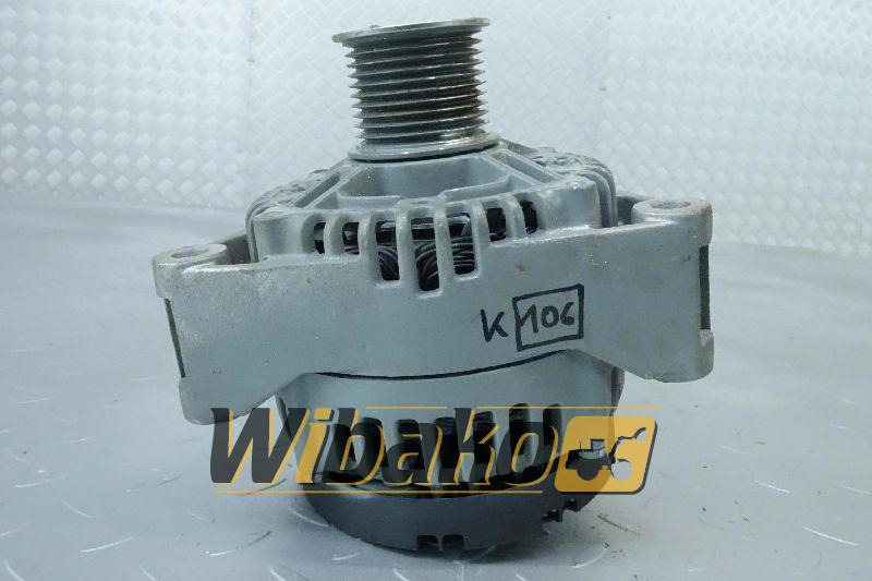 Alternator for engine Deutz BF6M1013 - Alternador para Maquinaria de construcción: foto 1 Alternator for engine Deutz BF6M1013 - Alternador para Maquinaria de construcción: foto 1