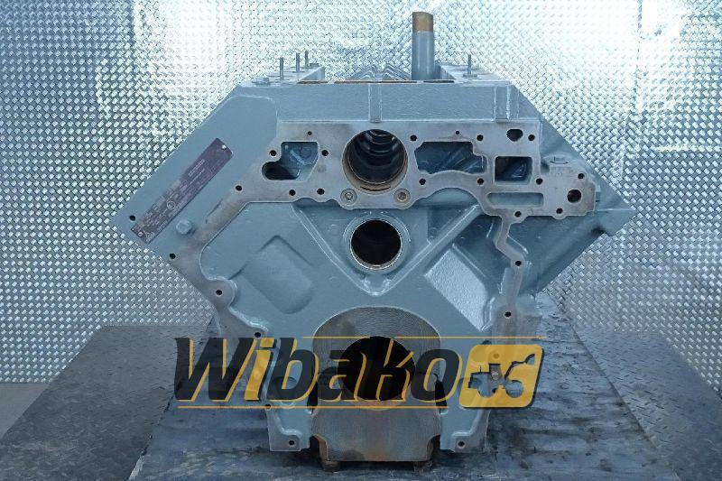 Block Engine / Motor Deutz TCD2015 V08 04612814/04262785R - Bloque de cilindros para Maquinaria de construcción: foto 5 Block Engine / Motor Deutz TCD2015 V08 04612814/04262785R - Bloque de cilindros para Maquinaria de construcción: foto 5