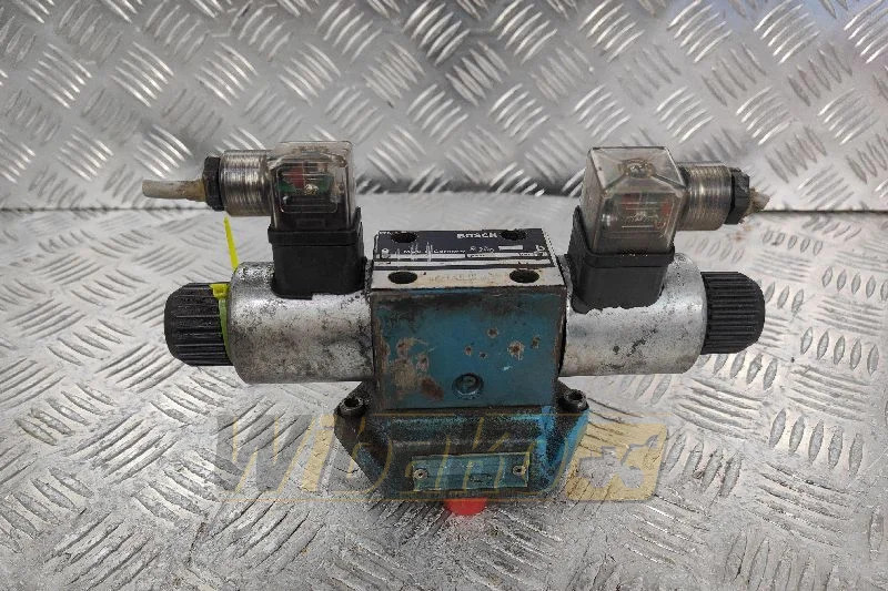 Bosch 081WV06P1V1004WS028/00D00 - Válvula hidráulica para Maquinaria de construcción: foto 1 Bosch 081WV06P1V1004WS028/00D00 - Válvula hidráulica para Maquinaria de construcción: foto 1