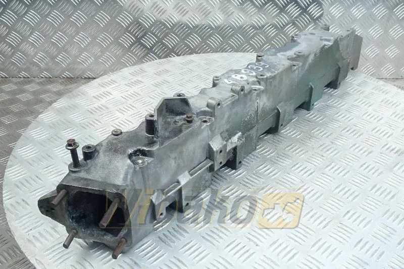 Deutz/Volvo TCD7.8/D8H 04914907/04910935R/1445758 - Colector de admisión para Maquinaria de construcción: foto 1 Deutz/Volvo TCD7.8/D8H 04914907/04910935R/1445758 - Colector de admisión para Maquinaria de construcción: foto 1