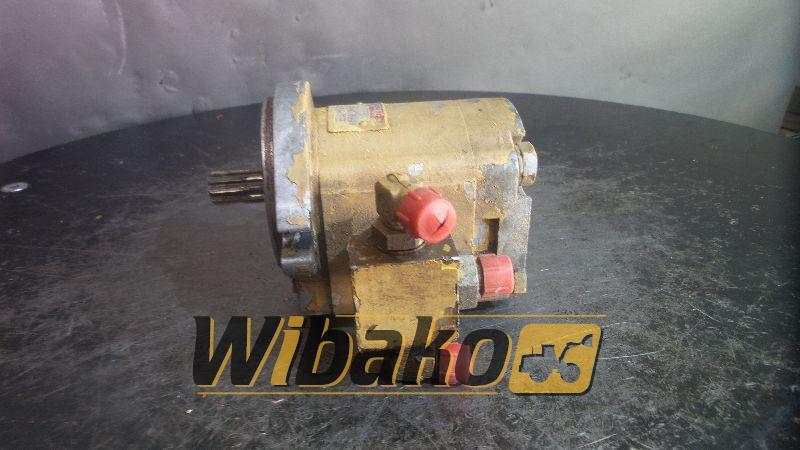 Gear pump Zexel 36125 3070024210 - Bomba hidráulica para Maquinaria de construcción: foto 1 Gear pump Zexel 36125 3070024210 - Bomba hidráulica para Maquinaria de construcción: foto 1