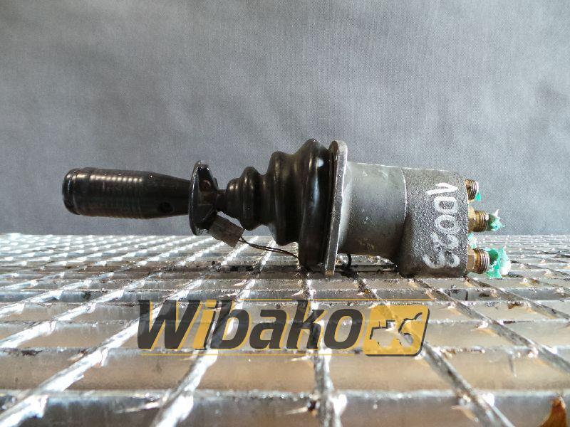 Joystick Rexroth 4TH6U06.14/M01 14296002 - Cabina e interior para Maquinaria de construcción: foto 1 Joystick Rexroth 4TH6U06.14/M01 14296002 - Cabina e interior para Maquinaria de construcción: foto 1