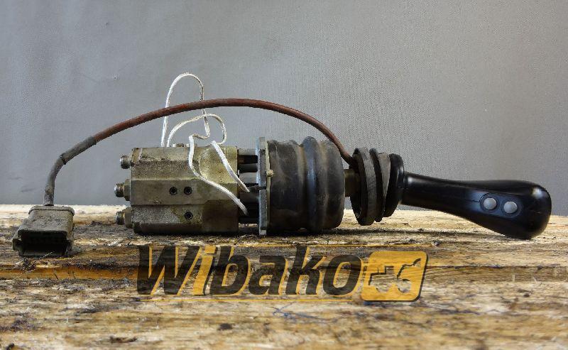 Joystick Rexroth 4THF60XX-20/4L 08350661 - Cabina e interior para Maquinaria de construcción: foto 1 Joystick Rexroth 4THF60XX-20/4L 08350661 - Cabina e interior para Maquinaria de construcción: foto 1