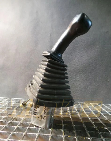 Komatsu PC160 - Válvula hidráulica para Maquinaria de construcción: foto 1 Komatsu PC160 - Válvula hidráulica para Maquinaria de construcción: foto 1