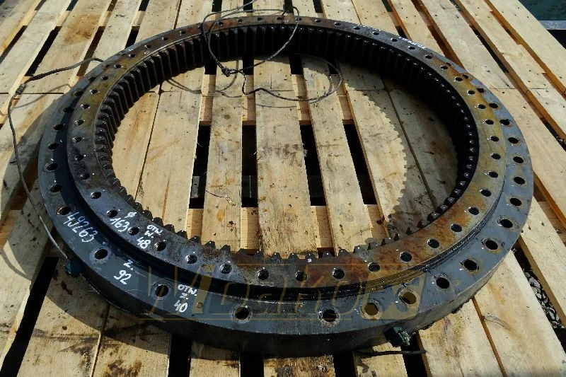 Liebherr D934BHDSLI - Corona de giro para Maquinaria de construcción: foto 1 Liebherr D934BHDSLI - Corona de giro para Maquinaria de construcción: foto 1