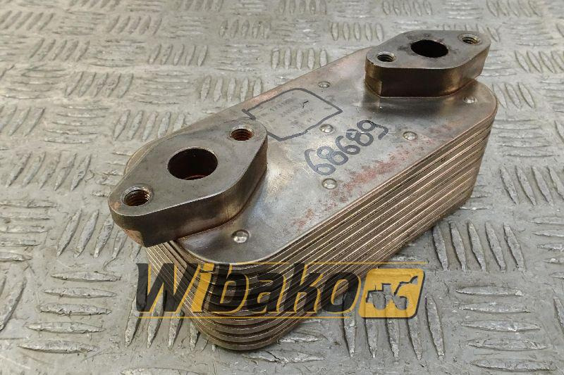 Oil cooler Perkins 2486A217 - Enfriador de aceite para Maquinaria de construcción: foto 1 Oil cooler Perkins 2486A217 - Enfriador de aceite para Maquinaria de construcción: foto 1