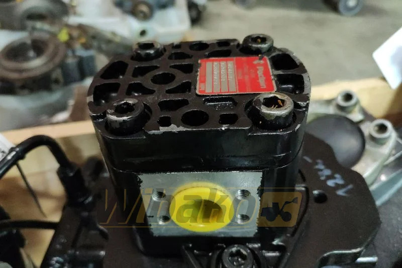 Poclain 50241317 W3943531 / A4000024 - Bomba hidráulica para Maquinaria de construcción: foto 1 Poclain 50241317 W3943531 / A4000024 - Bomba hidráulica para Maquinaria de construcción: foto 1