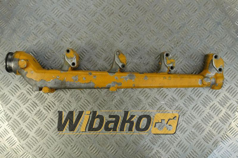 Water mainfold Liebherr 3020399 - Colector de admisión para Maquinaria de construcción: foto 1 Water mainfold Liebherr 3020399 - Colector de admisión para Maquinaria de construcción: foto 1