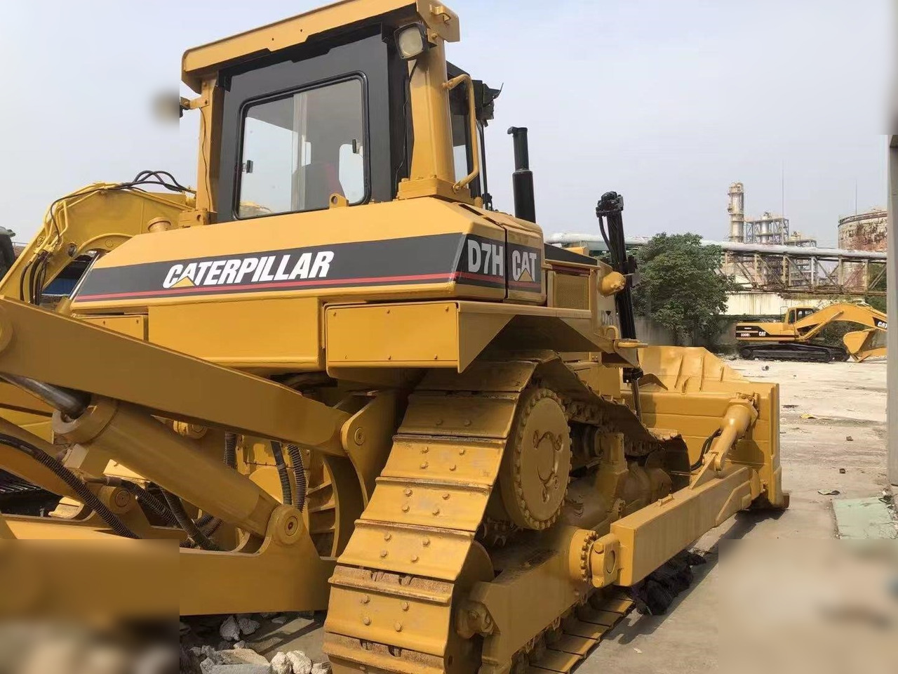 Bulldozer CATERPILLAR D7H: foto 9