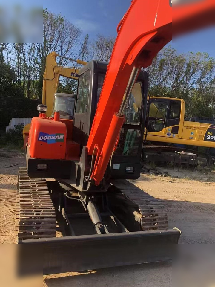 Miniexcavadora DOOSAN DH55-V: foto 6