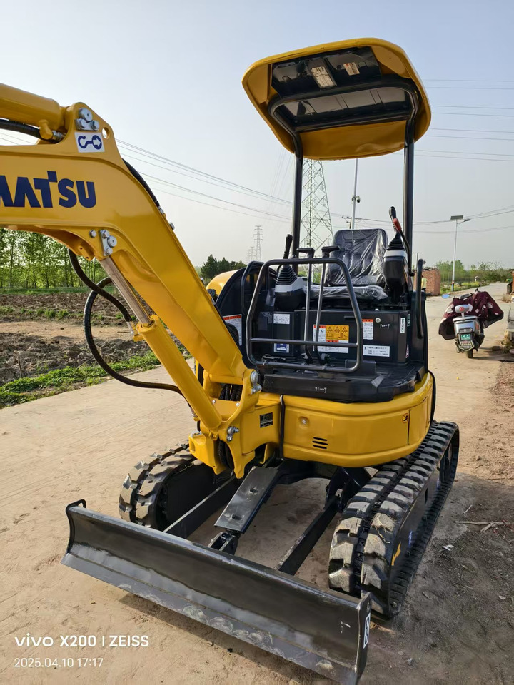 KOMATSU 20MR - Miniexcavadora: foto 4 KOMATSU 20MR - Miniexcavadora: foto 4