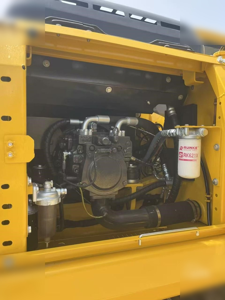 Excavadora de cadenas KOMATSU PC160 LC-7: foto 8 Excavadora de cadenas KOMATSU PC160 LC-7: foto 8