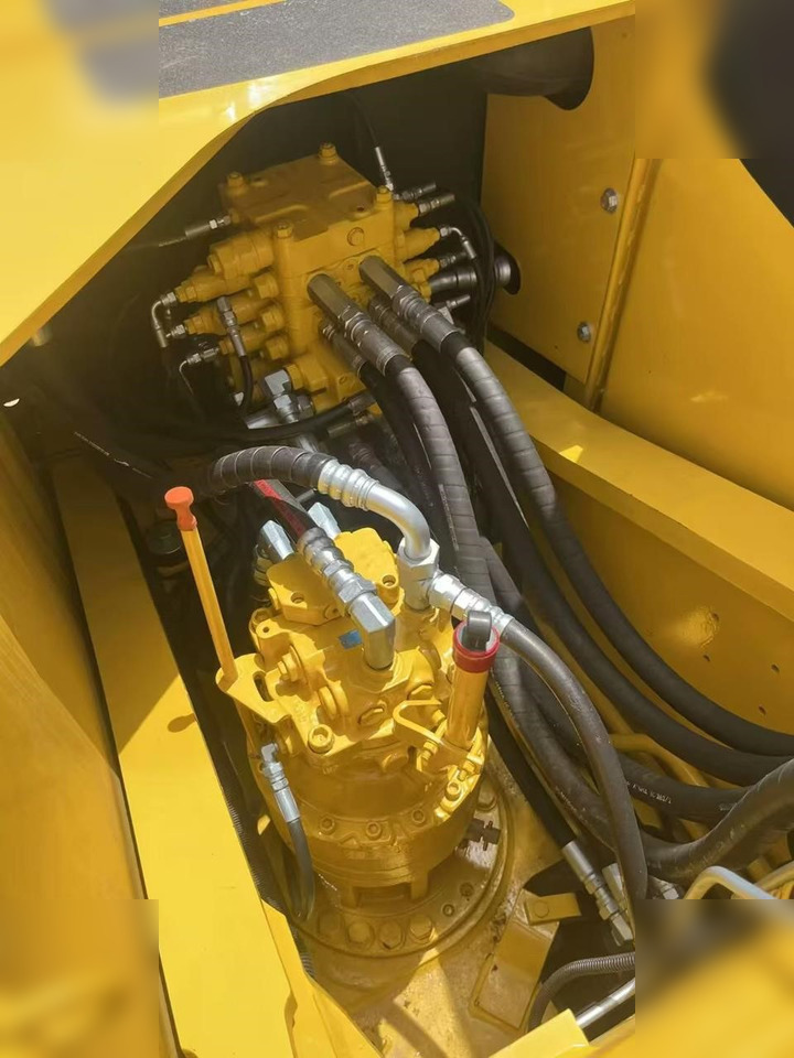 Excavadora de cadenas KOMATSU PC160 LC-7: foto 10 Excavadora de cadenas KOMATSU PC160 LC-7: foto 10