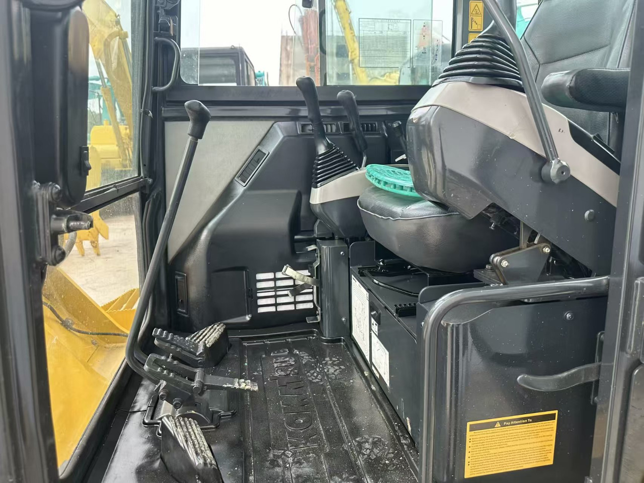 KOMATSU PC58 - Miniexcavadora: foto 4 KOMATSU PC58 - Miniexcavadora: foto 4