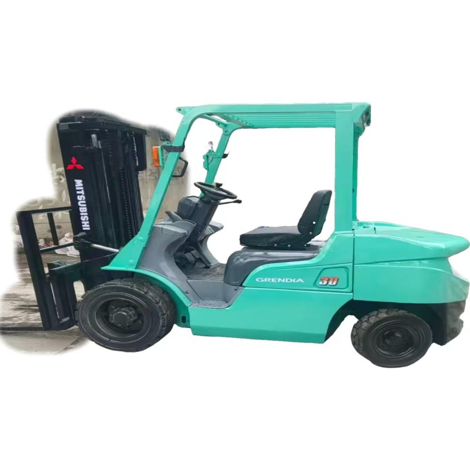 MITSUBISHI 3-ton - Plataforma de mástil vertical: foto 1 MITSUBISHI 3-ton - Plataforma de mástil vertical: foto 1