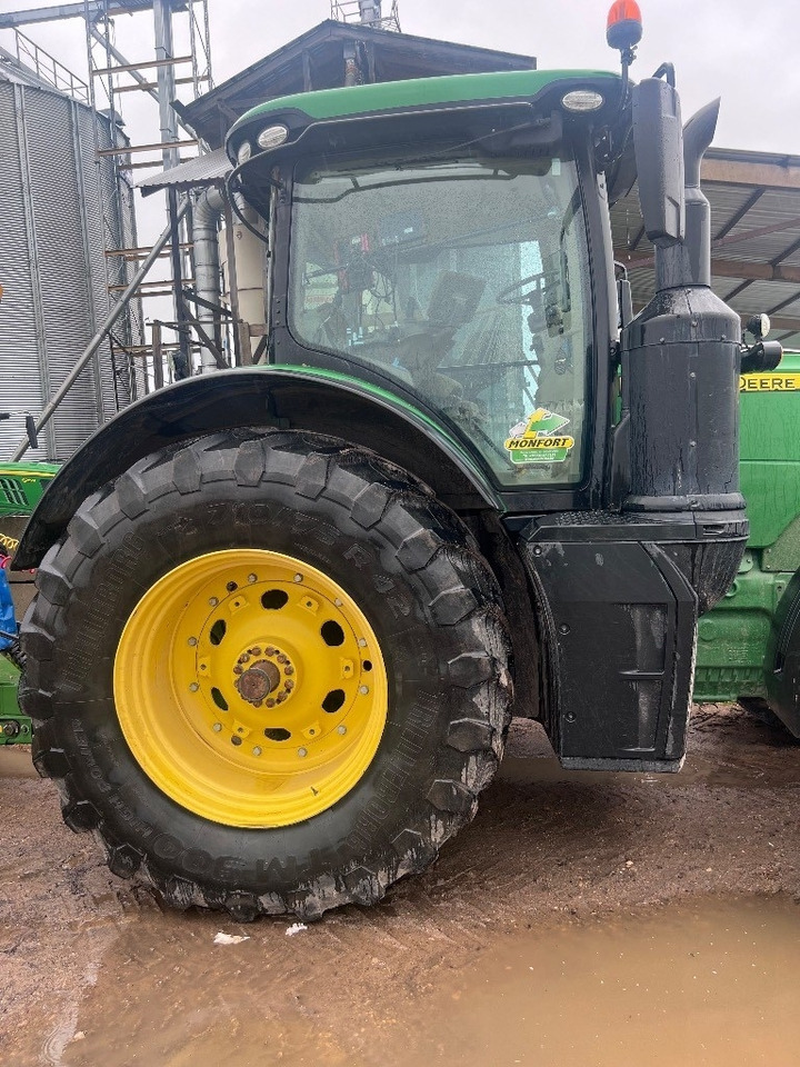 John Deere 8320R - Tractor: foto 4 John Deere 8320R - Tractor: foto 4