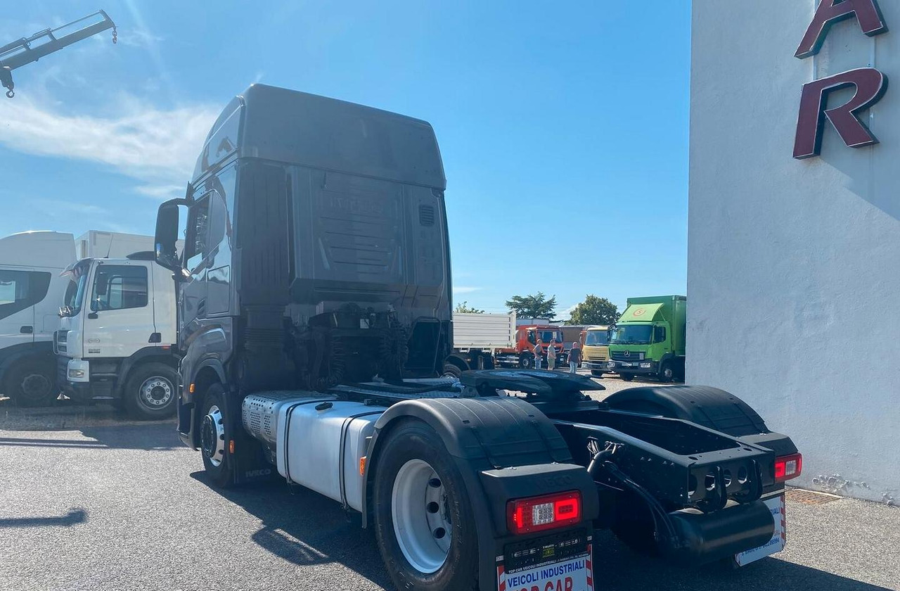 IVECO S-WAY 480 TRATTORE STRADALE FULL PNEUMATICO - Cabeza tractora: foto 3 IVECO S-WAY 480 TRATTORE STRADALE FULL PNEUMATICO - Cabeza tractora: foto 3