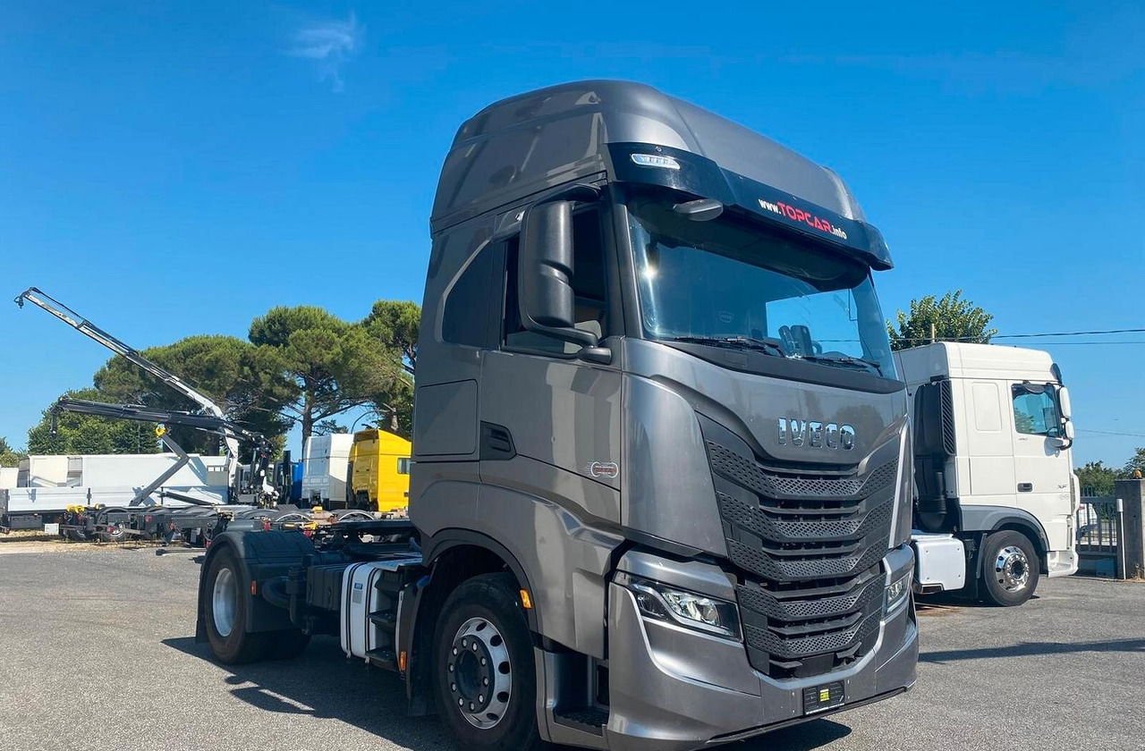 IVECO S-WAY 480 TRATTORE STRADALE FULL PNEUMATICO - Cabeza tractora: foto 2 IVECO S-WAY 480 TRATTORE STRADALE FULL PNEUMATICO - Cabeza tractora: foto 2