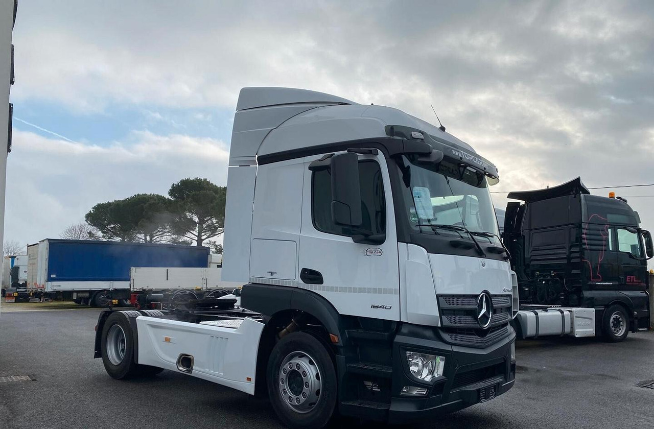 MERCEDES ACTROS 18.40 TRATTORE STRADALE EURO 6 - Cabeza tractora: foto 2 MERCEDES ACTROS 18.40 TRATTORE STRADALE EURO 6 - Cabeza tractora: foto 2