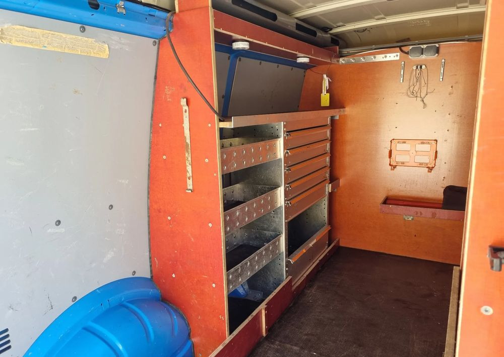 Furgoneta pequeña Volkswagen Transporter: foto 19 Furgoneta pequeña Volkswagen Transporter: foto 19