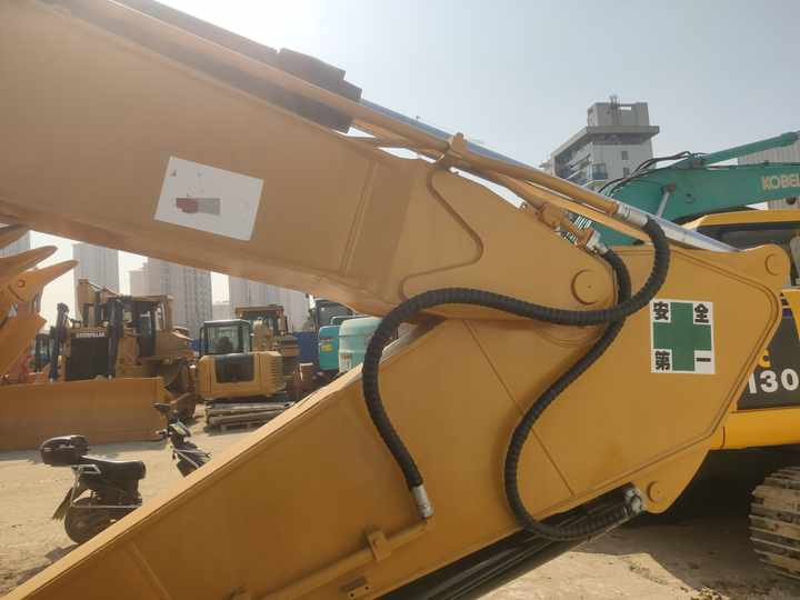 Hot Selling High Quality Used Excavator CAT 330D Hydraulic Excavator in Stock - Excavadora de cadenas: foto 5 Hot Selling High Quality Used Excavator CAT 330D Hydraulic Excavator in Stock - Excavadora de cadenas: foto 5