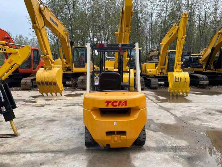 Japanese Forklifts Telehandler Used TCM Forklift Diesel Forklift 3Ton Pallet Truck - Carretilla elevadora: foto 2 Japanese Forklifts Telehandler Used TCM Forklift Diesel Forklift 3Ton Pallet Truck - Carretilla elevadora: foto 2