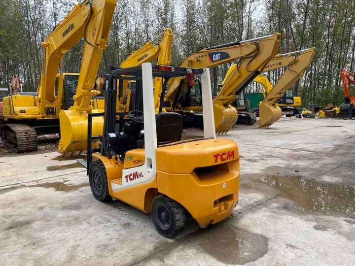 Japanese Forklifts Telehandler Used TCM Forklift Diesel Forklift 3Ton Pallet Truck - Carretilla elevadora: foto 3 Japanese Forklifts Telehandler Used TCM Forklift Diesel Forklift 3Ton Pallet Truck - Carretilla elevadora: foto 3