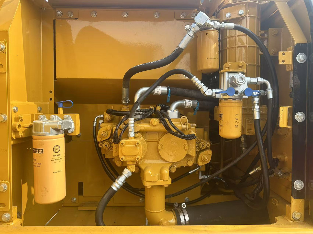 CATERPILLAR Used Digger CAT 323DL Construction Machinery Construction Digger Used CAT 323DL Cheap Excavator - Maquinaria de construcción: foto 5 CATERPILLAR Used Digger CAT 323DL Construction Machinery Construction Digger Used CAT 323DL Cheap Excavator - Maquinaria de construcción: foto 5