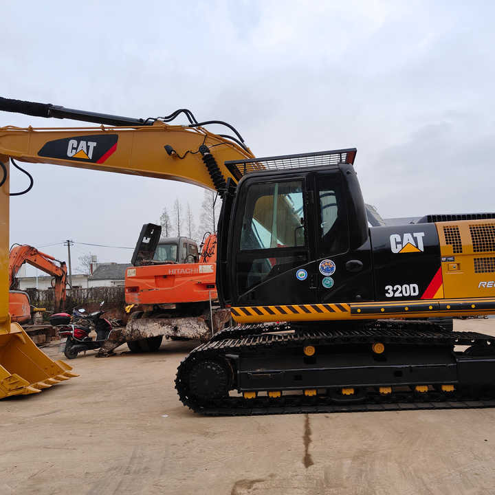 Second Hand Excavator 330D Used Low Price Caterpillar CAT 312D 315D 320D 325D in Good Condition - Excavadora de cadenas: foto 1 Second Hand Excavator 330D Used Low Price Caterpillar CAT 312D 315D 320D 325D in Good Condition - Excavadora de cadenas: foto 1