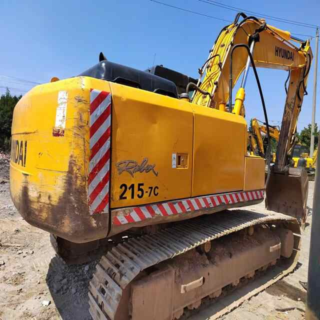 Second-hand Original Hyundai R215-7C Crawler Excavator - Excavadora: foto 2 Second-hand Original Hyundai R215-7C Crawler Excavator - Excavadora: foto 2