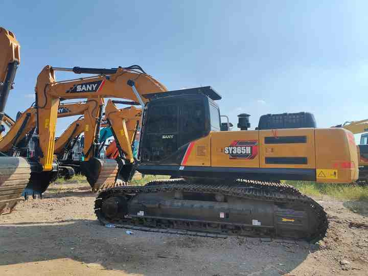 Second-hand SANY 365H Excavator in Excellent Condition Is Sold at a Low Price. 36-ton Used Hydraulic Excavator Is in Stock. - Excavadora de cadenas: foto 3 Second-hand SANY 365H Excavator in Excellent Condition Is Sold at a Low Price. 36-ton Used Hydraulic Excavator Is in Stock. - Excavadora de cadenas: foto 3
