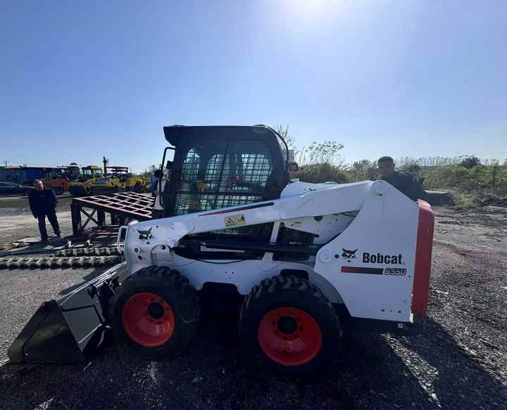 Skid Steer Loader Bobcat S550 Original Wheel Loader in Good Condition on Sale Bobcat 550 - Minicargadora: foto 1 Skid Steer Loader Bobcat S550 Original Wheel Loader in Good Condition on Sale Bobcat 550 - Minicargadora: foto 1