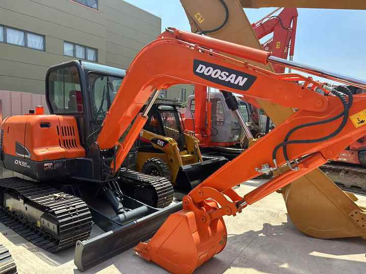 USED Doosan Dx55 Mini Excavator with Good Condition for Sale - Miniexcavadora: foto 5 USED Doosan Dx55 Mini Excavator with Good Condition for Sale - Miniexcavadora: foto 5