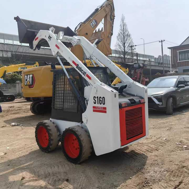 Used Bob Cat Bob Cat S160 Used Mini Skid Steer Wheel Loader Multifunctional Track Loaders Bobcat S160 2.7 Ton - Minicargadora: foto 5 Used Bob Cat Bob Cat S160 Used Mini Skid Steer Wheel Loader Multifunctional Track Loaders Bobcat S160 2.7 Ton - Minicargadora: foto 5