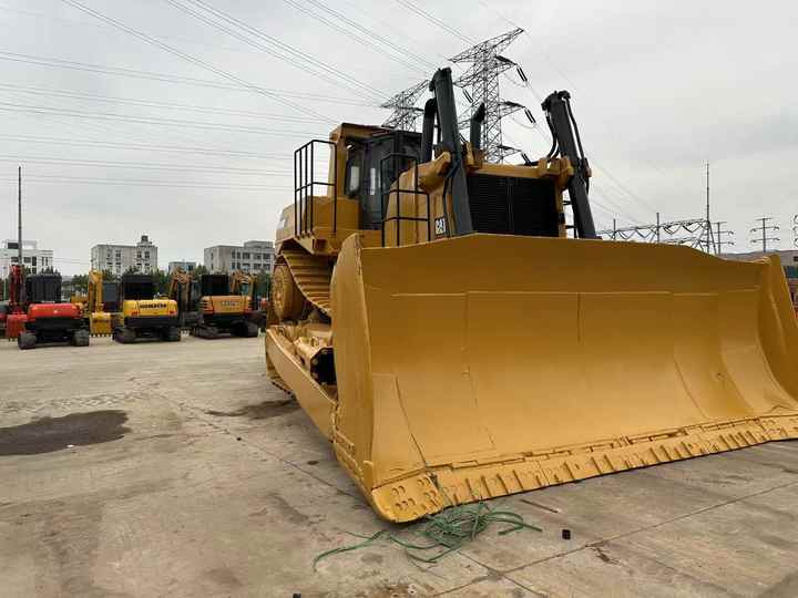 Used CAT D10R New Model Bulldozer Second Hand Machine Popular Brand Cat Hydraulic Machinery - Bulldozer: foto 5 Used CAT D10R New Model Bulldozer Second Hand Machine Popular Brand Cat Hydraulic Machinery - Bulldozer: foto 5