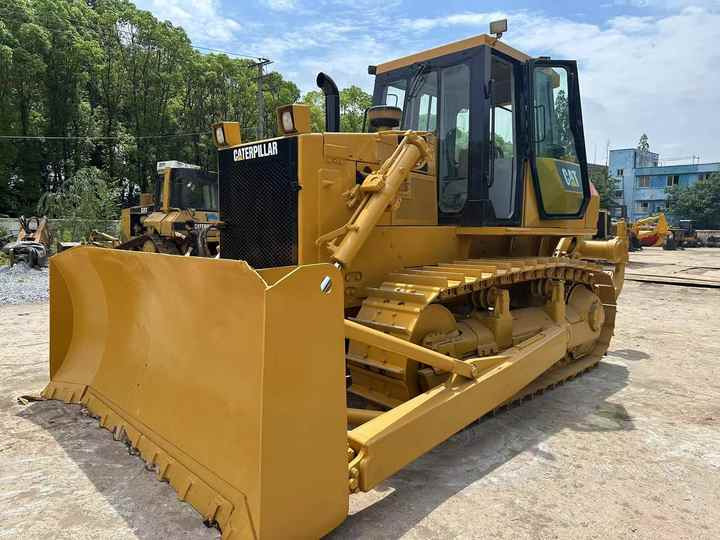 Used Cat D7g-2 Bulldozer on Hot Sale Used Bulldozer D6 D7g D7h D8r - Bulldozer: foto 3 Used Cat D7g-2 Bulldozer on Hot Sale Used Bulldozer D6 D7g D7h D8r - Bulldozer: foto 3