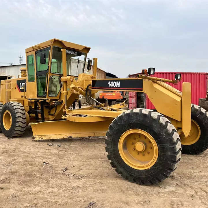 Used Caterpillar CAT 140H Land Road Motor Grader CAT140 CAT140H Used Grader Cheap Price for Sale - Grader: foto 1 Used Caterpillar CAT 140H Land Road Motor Grader CAT140 CAT140H Used Grader Cheap Price for Sale - Grader: foto 1
