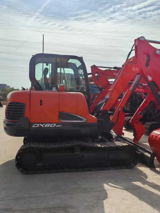 Excavadora de cadenas Used Digger DOOSAN DX60 Construction Machinery Construction Digger Used DOOSAN DX60 Cheap Excavator [ Copy ]: foto 6