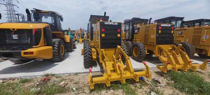 Used Japan Imported Caterpillar 140M Cat 140m Motor Grader with Good Quality and Low Price for Sale - Excavadora de cadenas: foto 4 Used Japan Imported Caterpillar 140M Cat 140m Motor Grader with Good Quality and Low Price for Sale - Excavadora de cadenas: foto 4