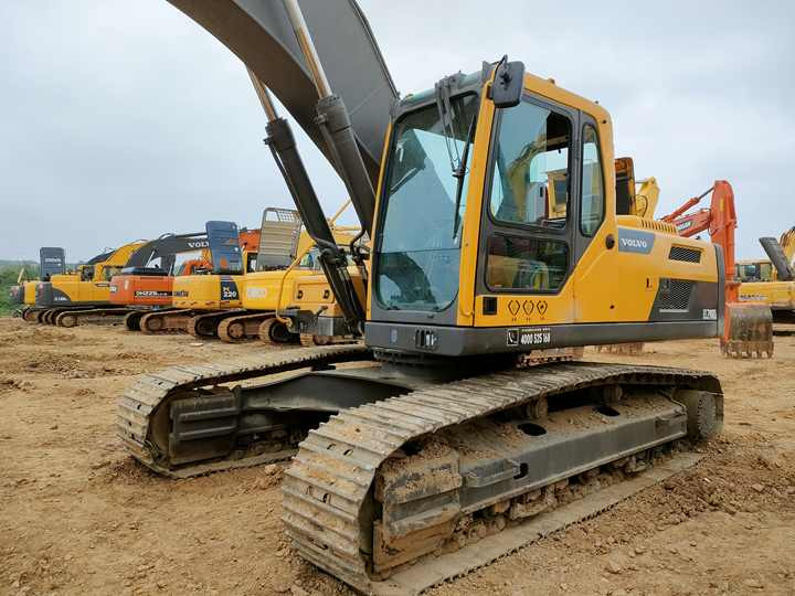 Used Strong Power volvo EC290 Korea Excavator volvo Excavator 290 for Sale 20T 30T EC210 EC240 EC300 EC360 - Excavadora: foto 2 Used Strong Power volvo EC290 Korea Excavator volvo Excavator 290 for Sale 20T 30T EC210 EC240 EC300 EC360 - Excavadora: foto 2