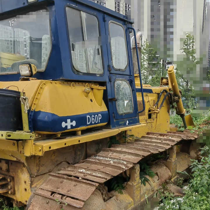 Used komatsu D60P Bulldozer Used Swamp Bulldozer komatsu D60p D60p for Sale - Bulldozer: foto 1 Used komatsu D60P Bulldozer Used Swamp Bulldozer komatsu D60p D60p for Sale - Bulldozer: foto 1
