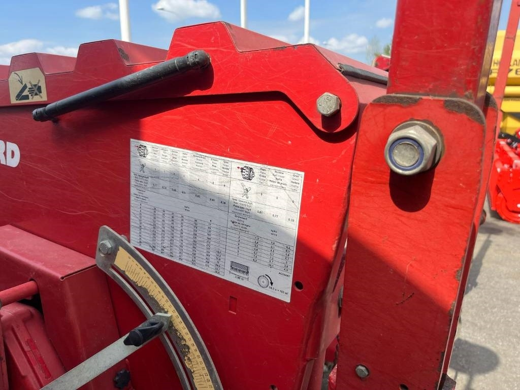 Accord M DRILL PRO - Sembradora de precisión: foto 4 Accord M DRILL PRO - Sembradora de precisión: foto 4