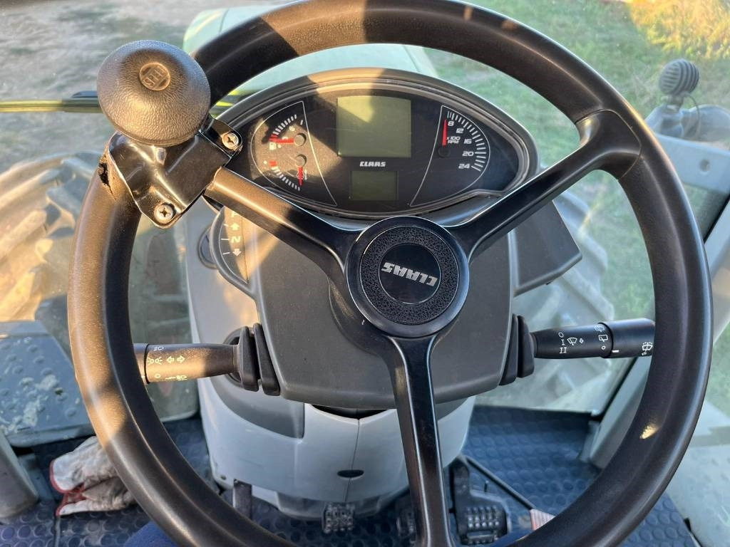 Claas Axion 870 Cmatic - Tractor: foto 3 Claas Axion 870 Cmatic - Tractor: foto 3