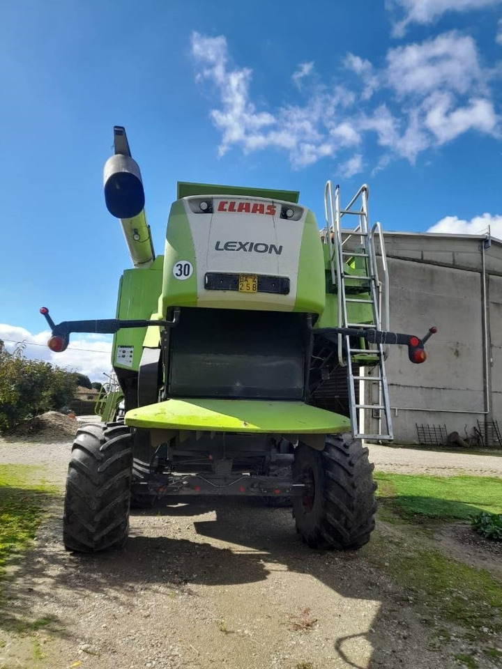 Claas LEXION 750 RISO - Cosechadora de granos: foto 4 Claas LEXION 750 RISO - Cosechadora de granos: foto 4