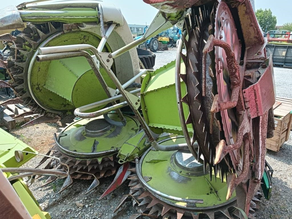 Cabezal de maíz Claas Orbis 600: foto 12