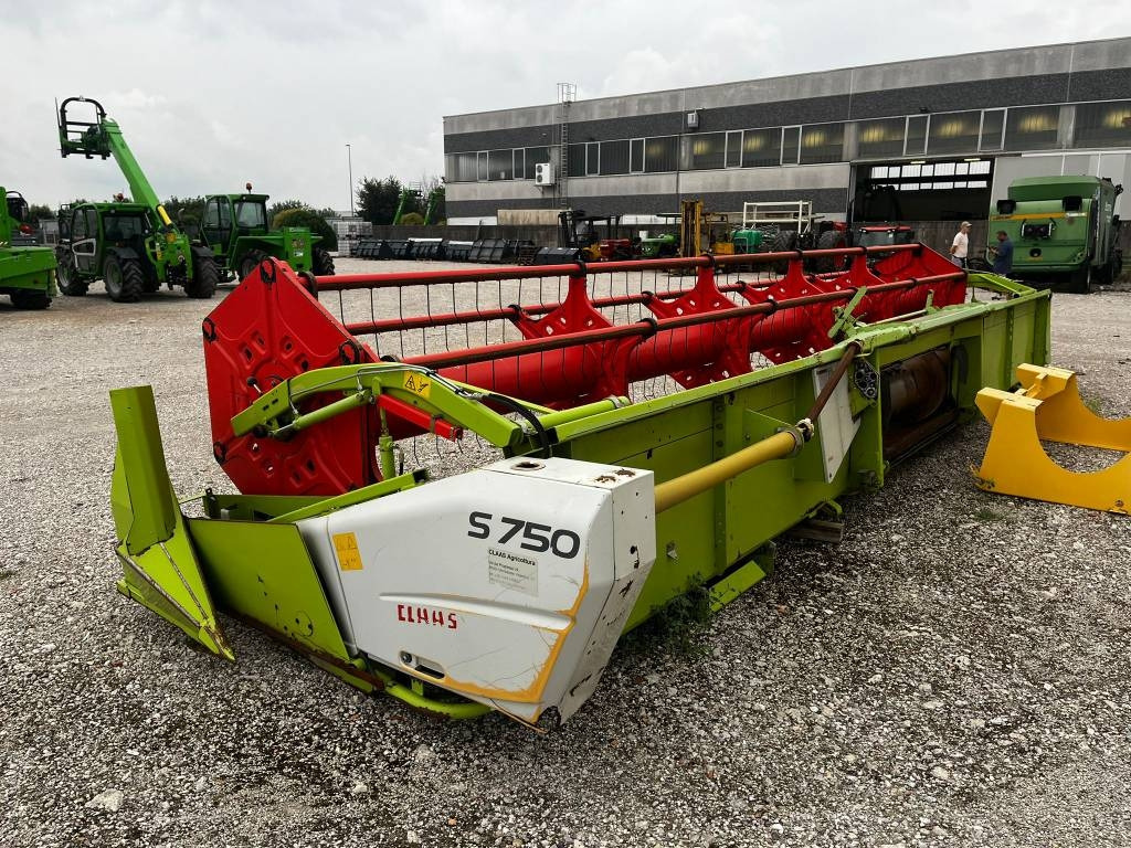 Claas S 750 - Accesorios para cosechadoras: foto 1 Claas S 750 - Accesorios para cosechadoras: foto 1