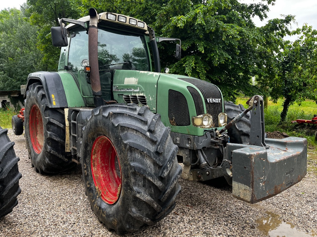 FENDT 926 VARIO - Tractor: foto 1 FENDT 926 VARIO - Tractor: foto 1