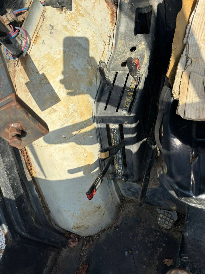 Lamborghini 600 V DT - Tractor: foto 3 Lamborghini 600 V DT - Tractor: foto 3