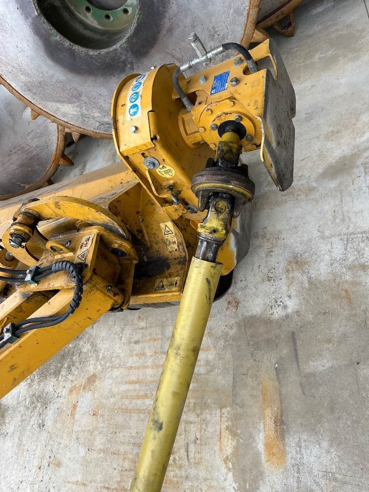 Alpego TL33 200 - Maquinaria agrícola: foto 2 Alpego TL33 200 - Maquinaria agrícola: foto 2